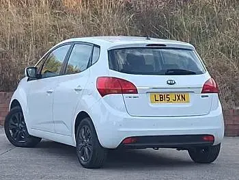 Used Kia Venga 89 HP (65 kW) 2015 White Hatchback