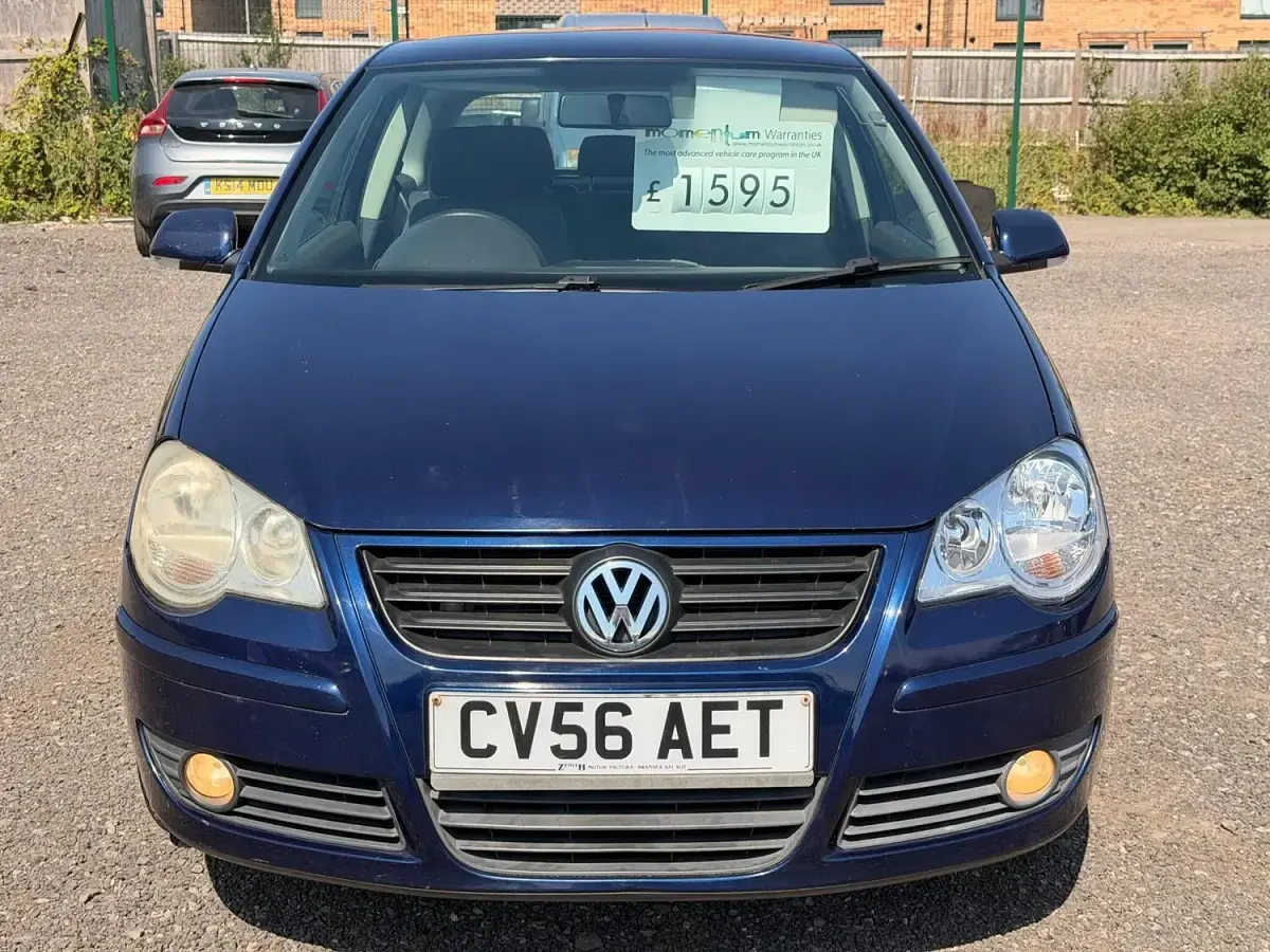 Used VW Polo S 64 HP (47 kW) 2006 Blue Hatchback