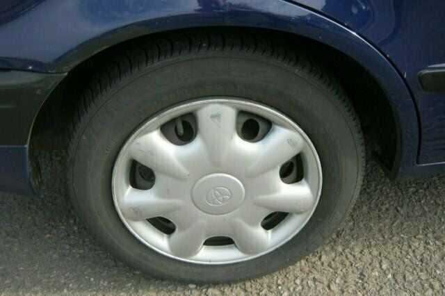 Used Toyota Corolla 1998 Hatchback