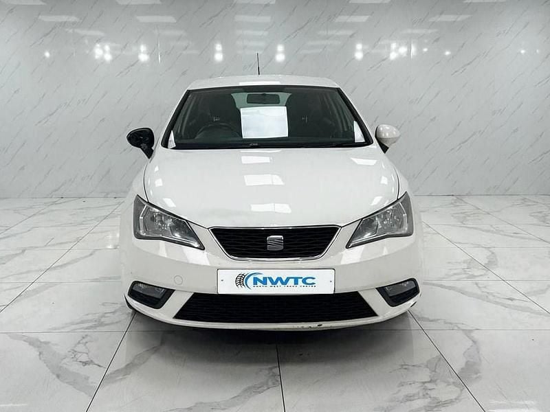 Used Seat Ibiza 85 HP (62 kW) 2013 White Hatchback