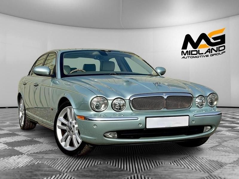 Used Jaguar XJ Sovereign 204 HP (150 kW) 2007 Silver Sedan