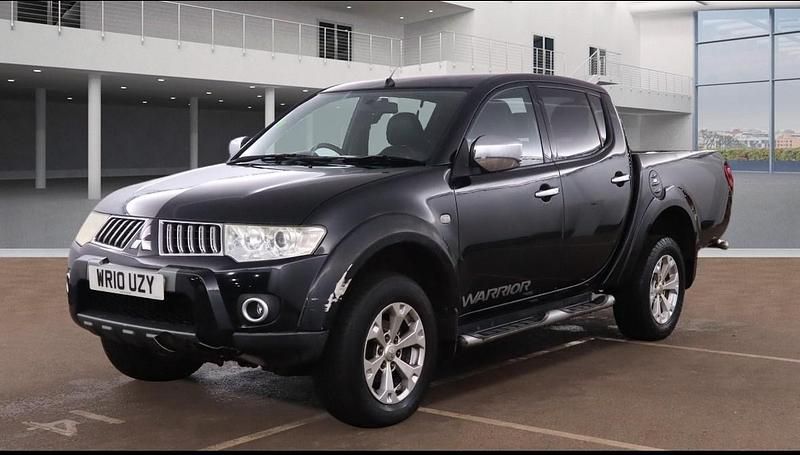 Used Mitsubishi L200 Warrior 176 HP (129 kW) 2010 Black Pickup