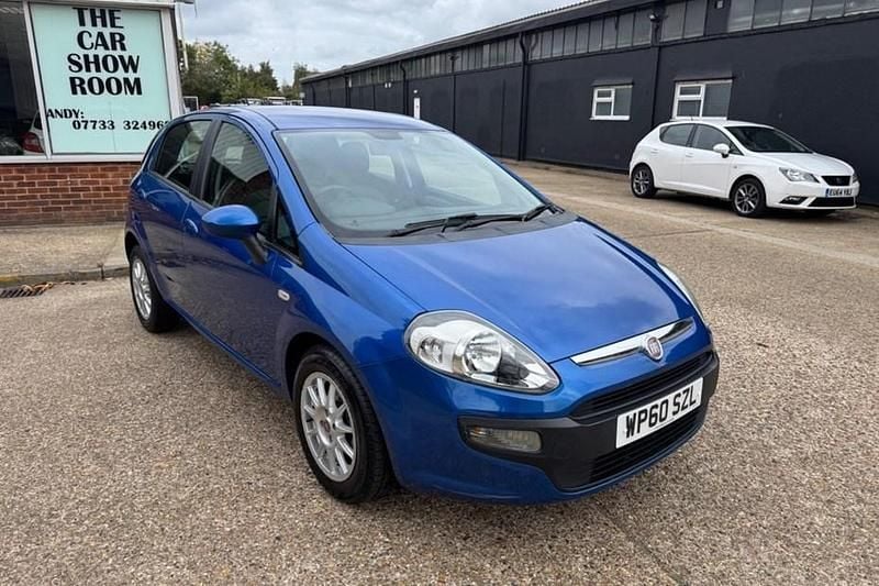 Blue Used 2010 Fiat Punto Evo Dynamic Hatchback | £2,500 - Image 1/1
