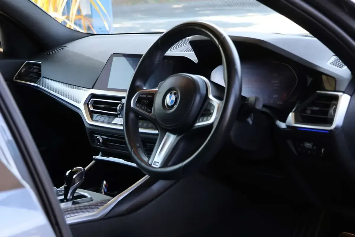 Used BMW 320 M Sport 184 HP (135 kW) 2021 Mineral grey Sedan