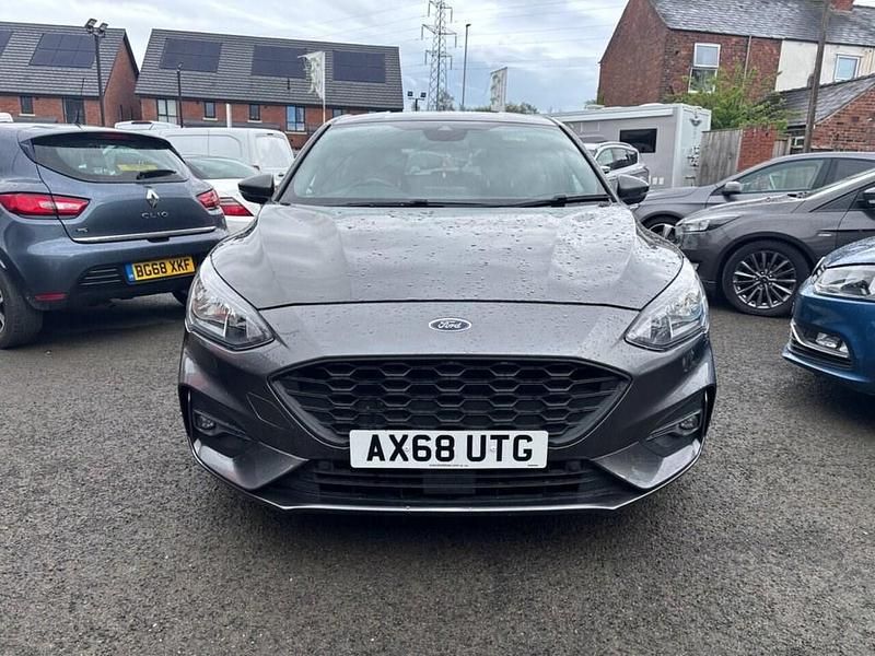 Used Ford Focus ST-Line X 125 HP (91 kW) 2019 Grey Hatchback