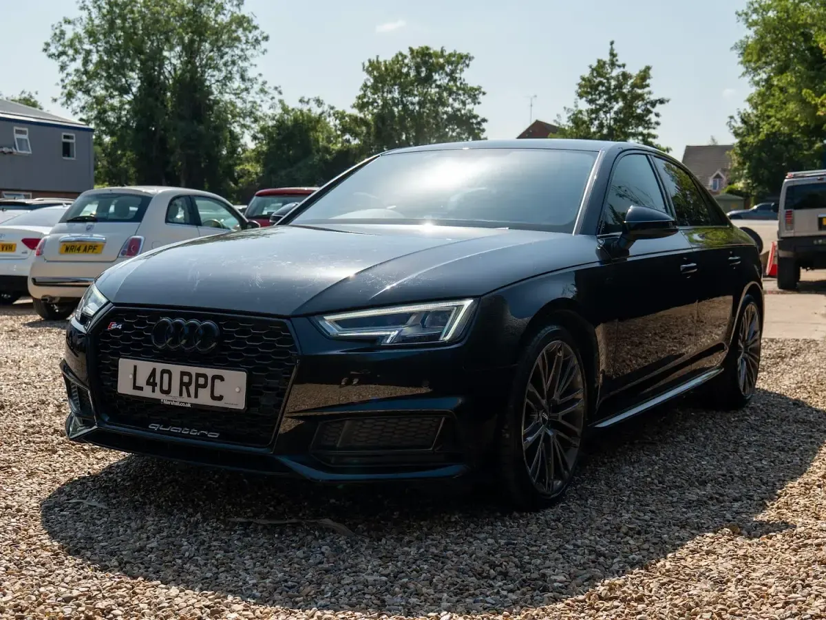 Used Audi S4 Comfort 354 HP (260 kW) 2018 Black Sedan