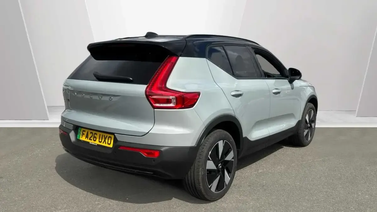 New Volvo EX40 Plus 300 kW (408 HP) 2026 Metallic  vapour grey SUV