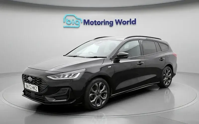 Used Ford Focus ST-Line 125 HP (91 kW) 2022 Black Estate