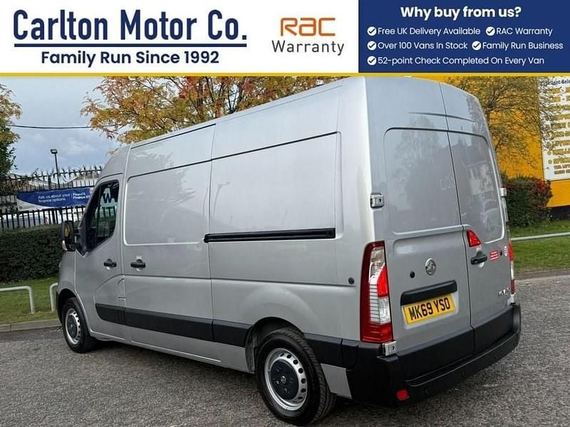 Used Vauxhall Movano 130 HP (95 kW) 2020 Silver MPV