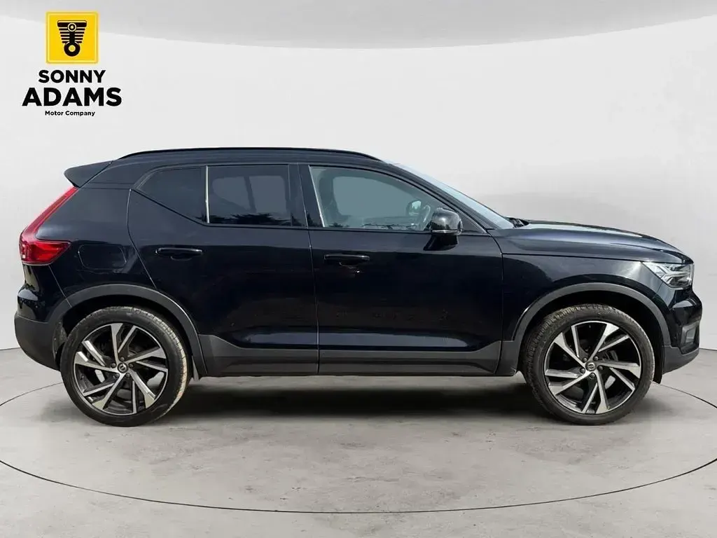 Used Volvo XC40 R-Design Pro 163 HP (119 kW) 2021 Black SUV