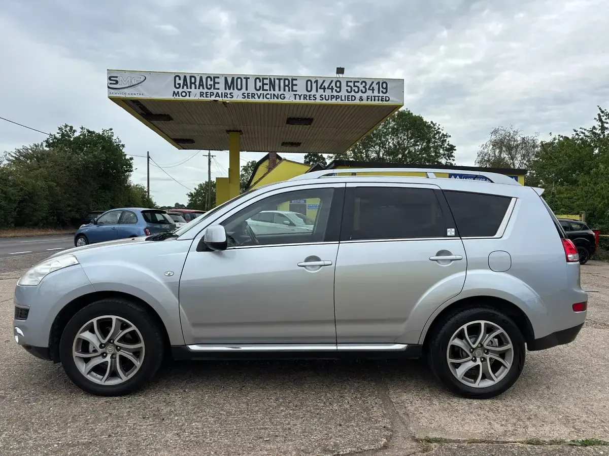 Used Citroën C-Crosser Exclusive 156 HP (114 kW) 2008 Silver SUV