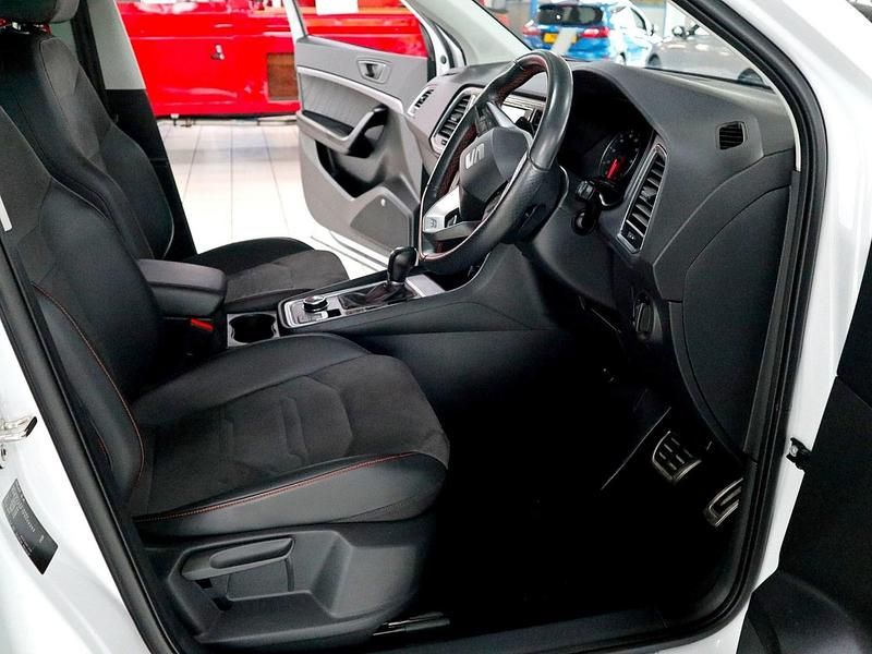 Used Seat Ateca FR 2022 Nevada white SUV