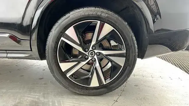 Begagnad Volvo XC90 Plus 232 HK (170 kW) 2023 SUV