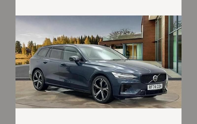 Used Volvo V90 Plus 345 HP (253 kW) 2025 Grey Estate