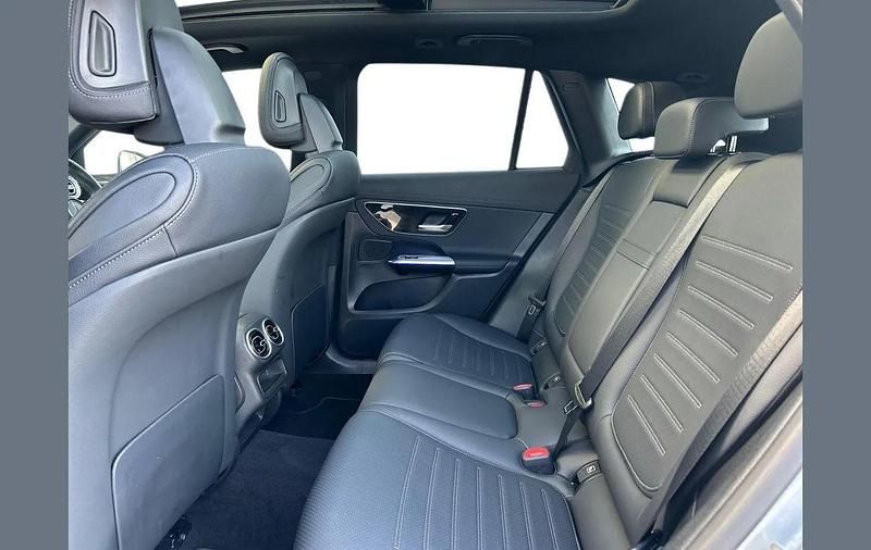 Used Mercedes GLC300 AMG Line Premium 265 HP (194 kW) 2024 Silver SUV