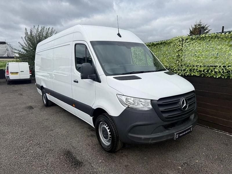 Used Mercedes Sprinter Progressive 2023 White Van