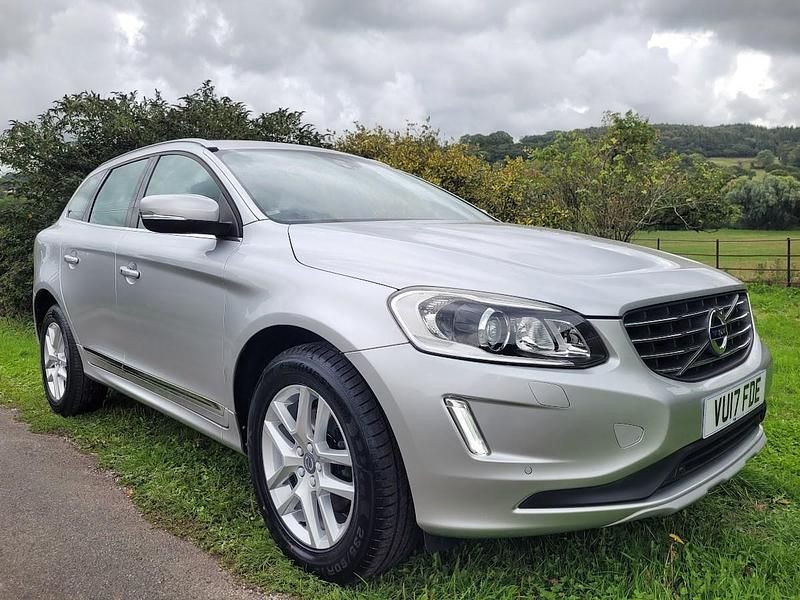 Used Volvo XC60 SE Lux 2017 Silver SUV