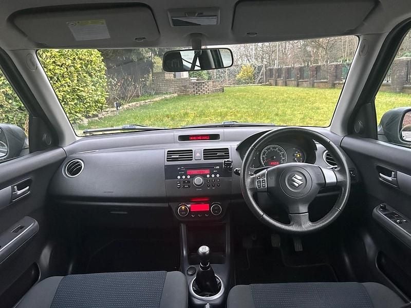 Used Suzuki Swift SZ4 2011 Black Hatchback