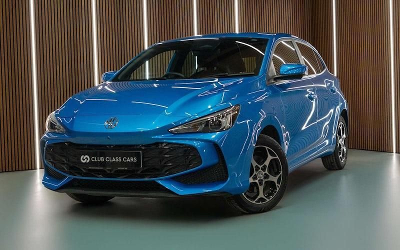 Used MG MG3 Trophy 194 HP (142 kW) 2024 Blue Hatchback