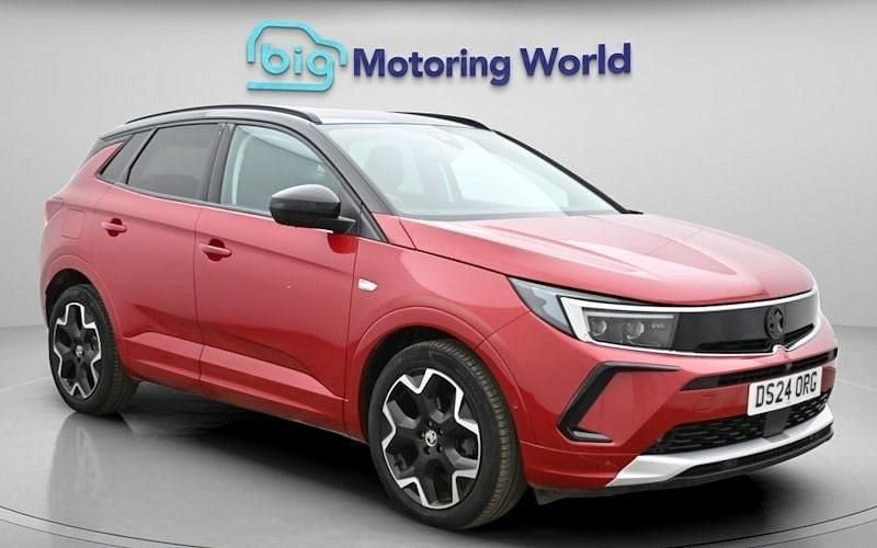 Used Vauxhall Grandland X Ultimate 131 HP (96 kW) 2024 Red SUV
