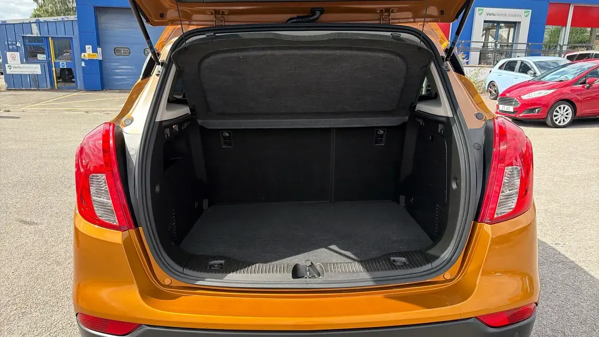 Used Vauxhall Mokka X Ultimate 140 HP (102 kW) 2018 Orange SUV
