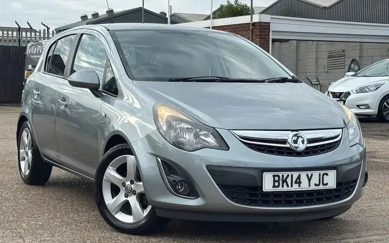 Used Vauxhall Corsa 101 HP (74 kW) 2014 Hatchback
