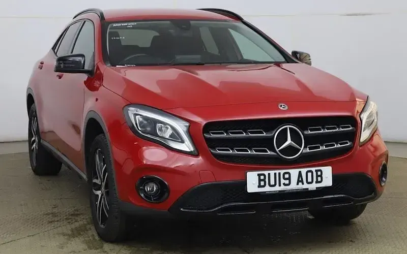 Used Mercedes GLA180 Urban 122 HP (89 kW) 2019 SUV