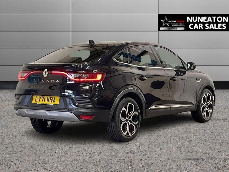 Begagnad Renault Arkana Version S 145 HK (106 kW) 2022 Svart SUV