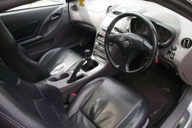 Used Toyota Celica 140 HP (102 kW) 2001 Hatchback