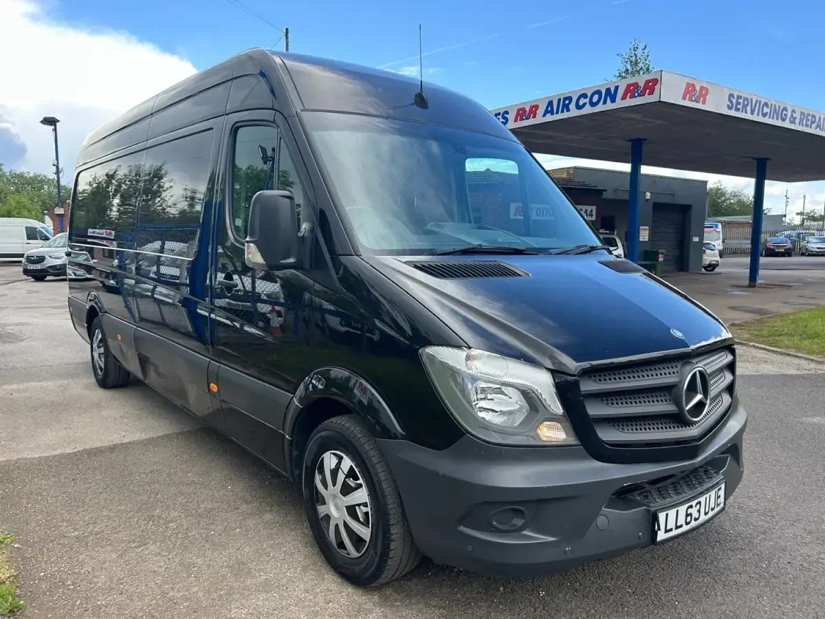 Usado Mercedes Sprinter 2014 Preto Van