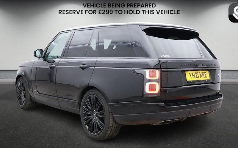 Used Land Rover Range Rover S 300 HP (220 kW) 2021 Santorini black SUV