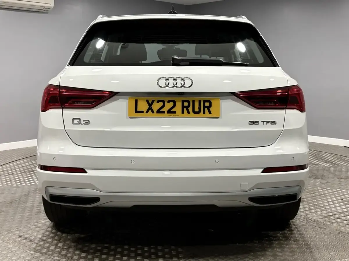Used Audi Q3 Sport 150 HP (110 kW) 2022 White SUV