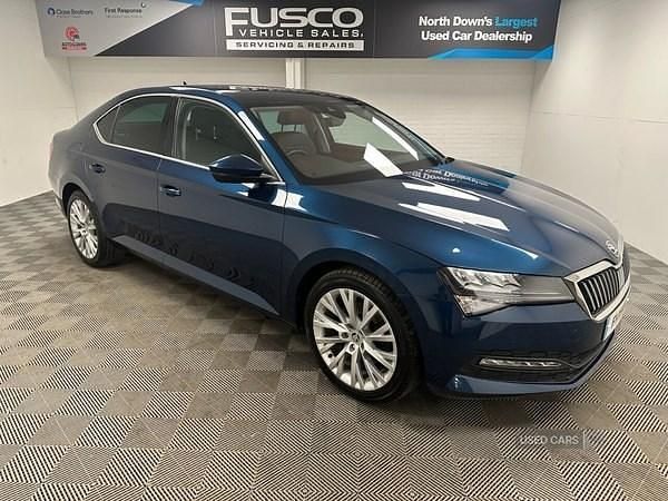 Used Skoda Superb SE Technology 150 HP (110 kW) 2021 Blue Hatchback