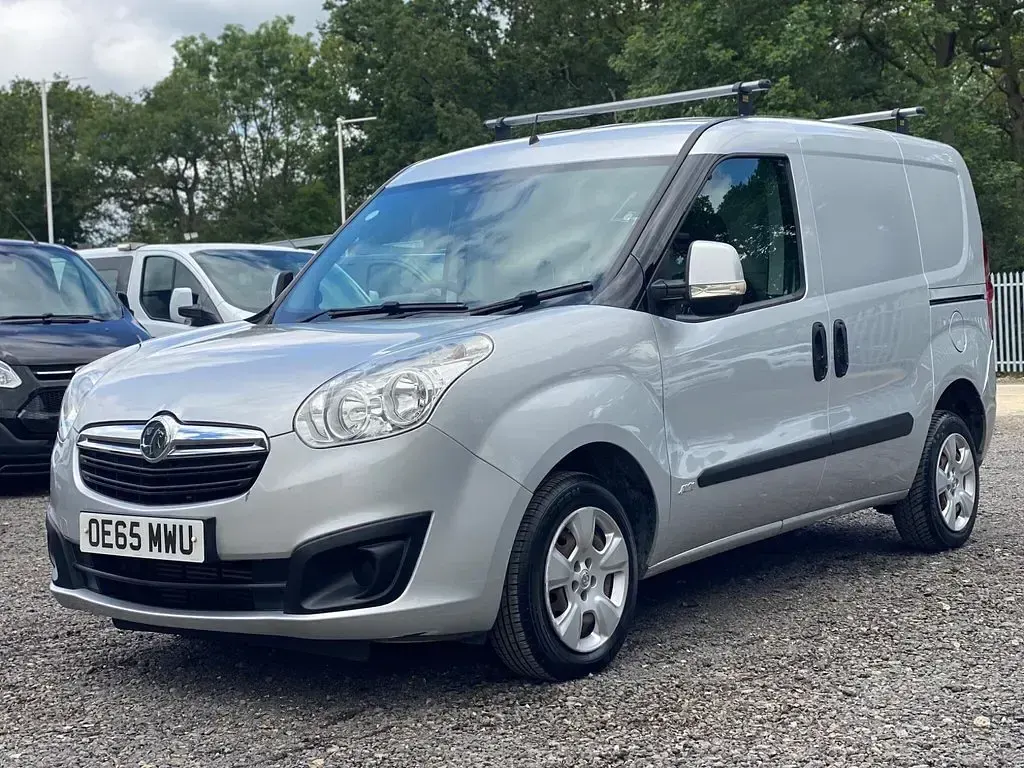 Used Vauxhall Combo Sportive 2016 Silver MPV