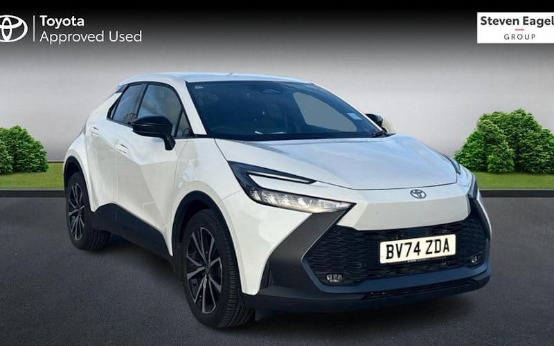 Used 2026 Toyota C-HR Design SUV | £27,581 (Fair price) - Image 1/4