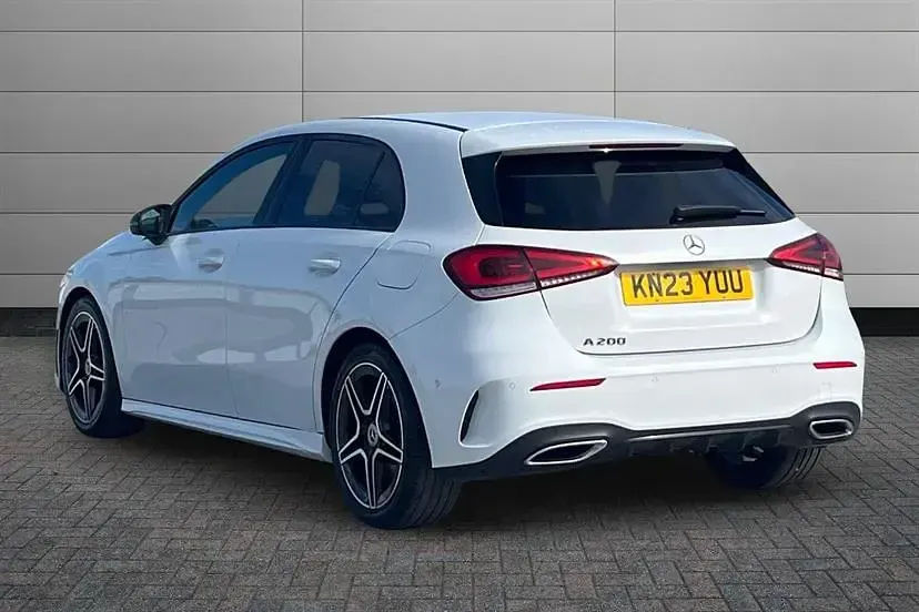 Used Mercedes A200 Executive 163 HP (119 kW) 2023 White Hatchback