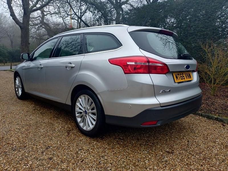 Used Ford Focus Titanium X 182 HP (133 kW) 2016 Silver Estate