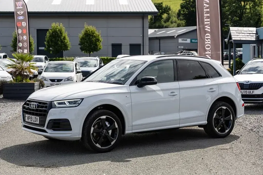 Used Audi Q5 Black Edition 2019 White SUV