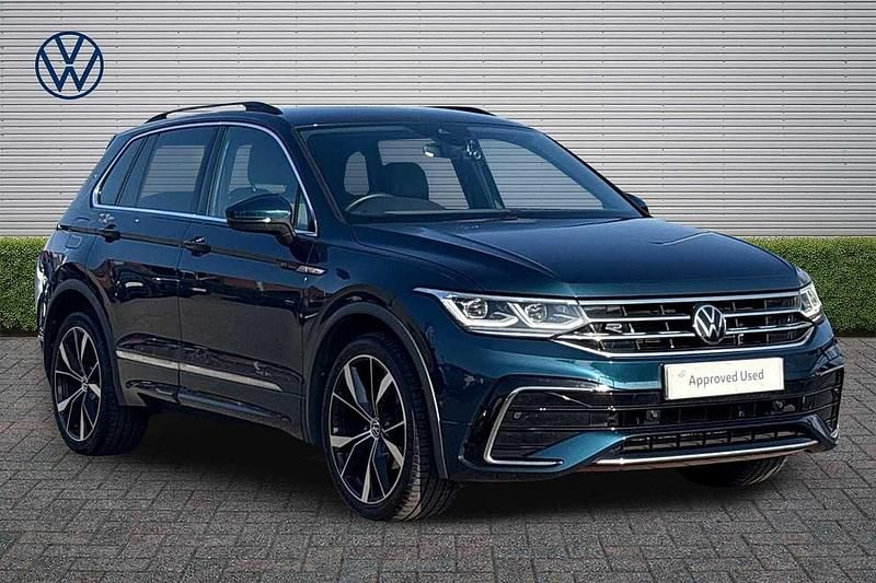 Used VW Tiguan R-line 150 HP (110 kW) 2023 Blue SUV