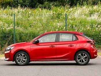 New Vauxhall Corsa Design Edition 100 HP (73 kW) 2026 Two coat metallic  crimson red Hatchback