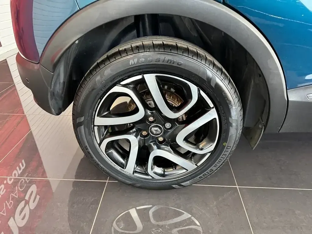 Używany Renault Captur Dynamique 90 KM (66 kW) 2018 Niebieski SUV