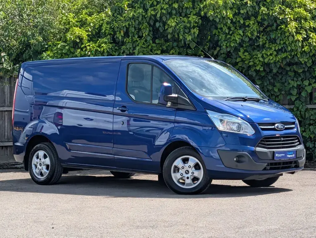 Used Ford Transit Custom Limited 123 HP (90 kW) 2016 Blue Van