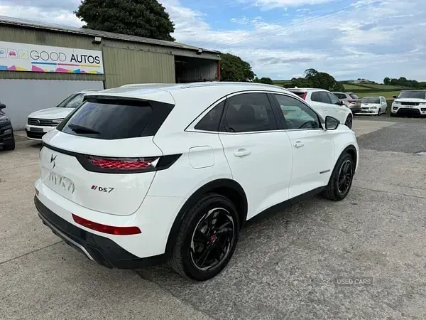 Used DS Automobiles DS7 Crossback Performance 130 HP (95 kW) 2019 White SUV