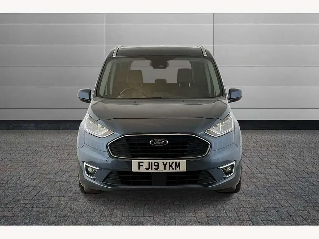 Used Ford Tourneo Connect Titanium 118 HP (86 kW) 2019 Blue MPV