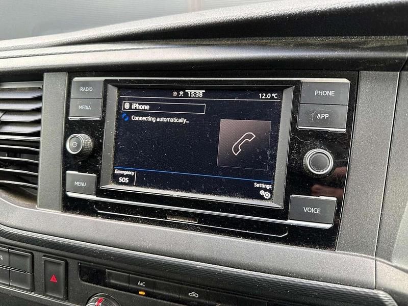 Begagnad VW Transporter Highline 2021 Grå Van