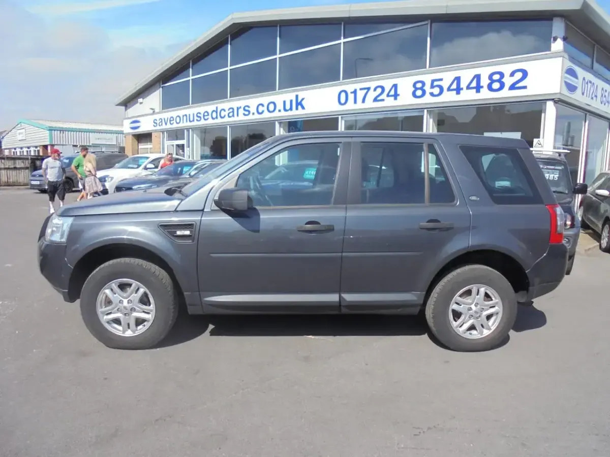Used Land Rover Freelander 2 S 157 HP (115 kW) 2009 Grey SUV
