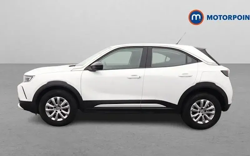 Second-hand Vauxhall Mokka Edition 101 CP (74 kW) 2022 Alb SUV