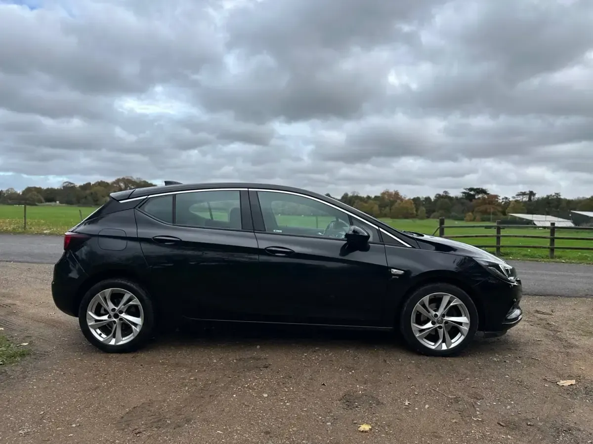 Gebraucht Vauxhall Astra SRi 2017 Schwarz Kleinwagen