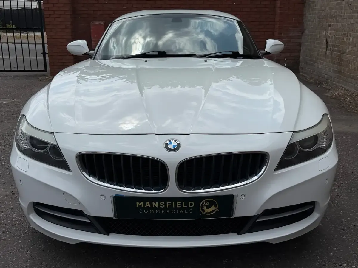 Used BMW Z4 M Sport 2009 White Cabriolet