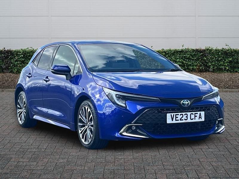 Used Toyota Corolla Design 2023 Blue Hatchback